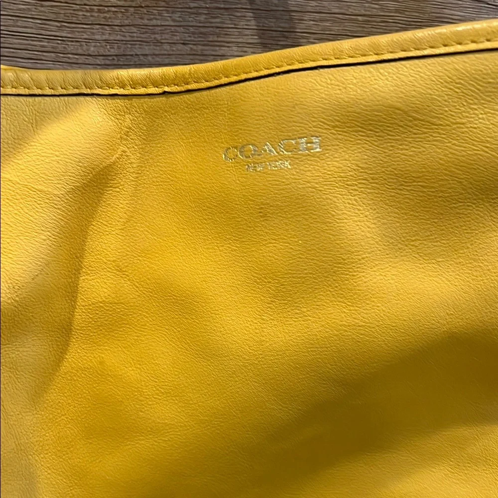 Mustard Yellow Coach Women's Bag & Wallet - Picture 4 of 11